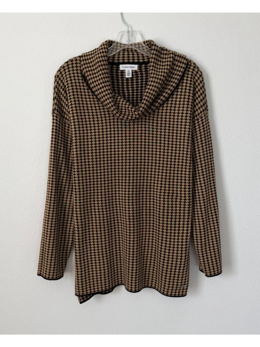 Calvin Klein Long Sleeve Cowl Neck Black/Brown Houndstooth Sweater Size M